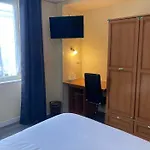 Hotel Aigle D'or 3*
