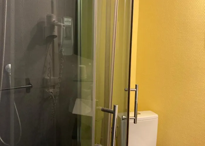 Hotell Aigle D'or Thiers