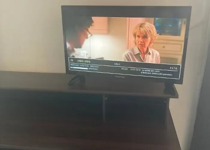 Отель Aigle D'or