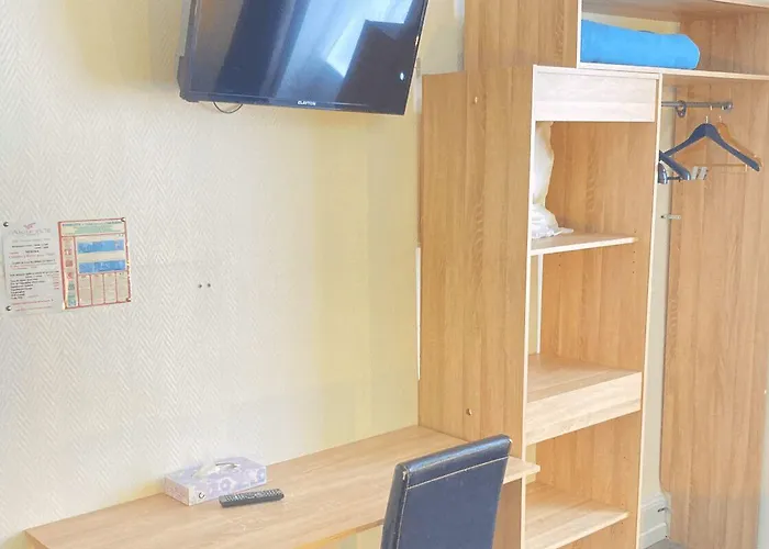 Отель Aigle D'or Тьер